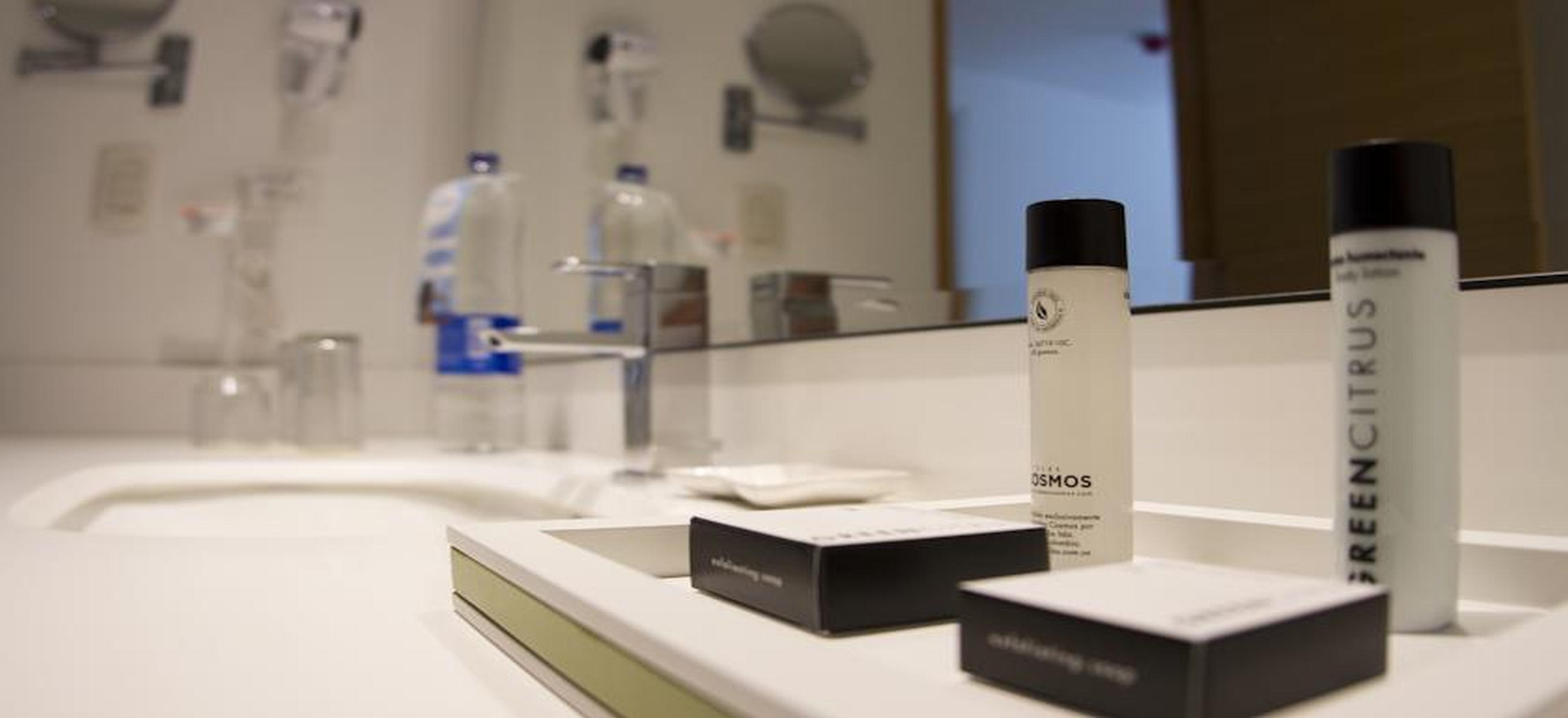 Hotel Cosmos カリ エクステリア 写真
