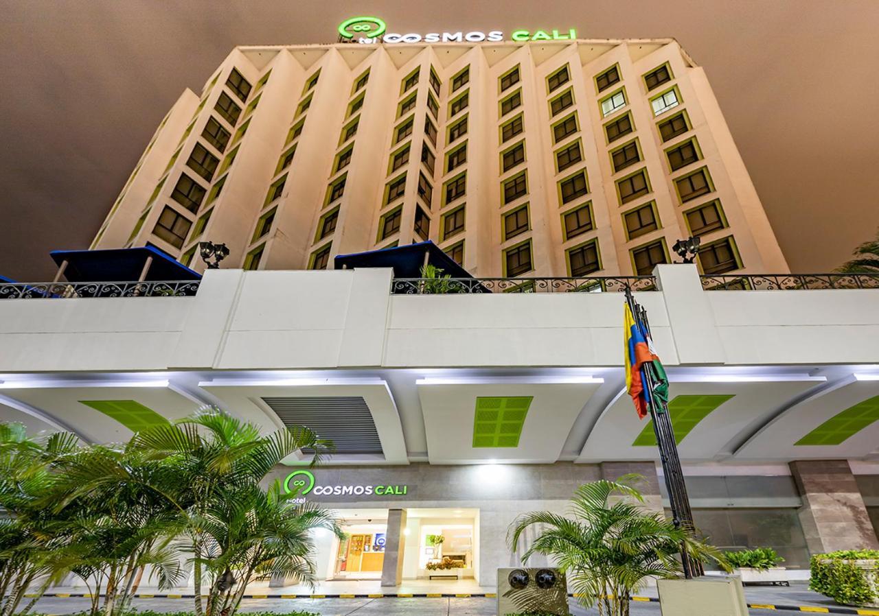 Hotel Cosmos カリ エクステリア 写真